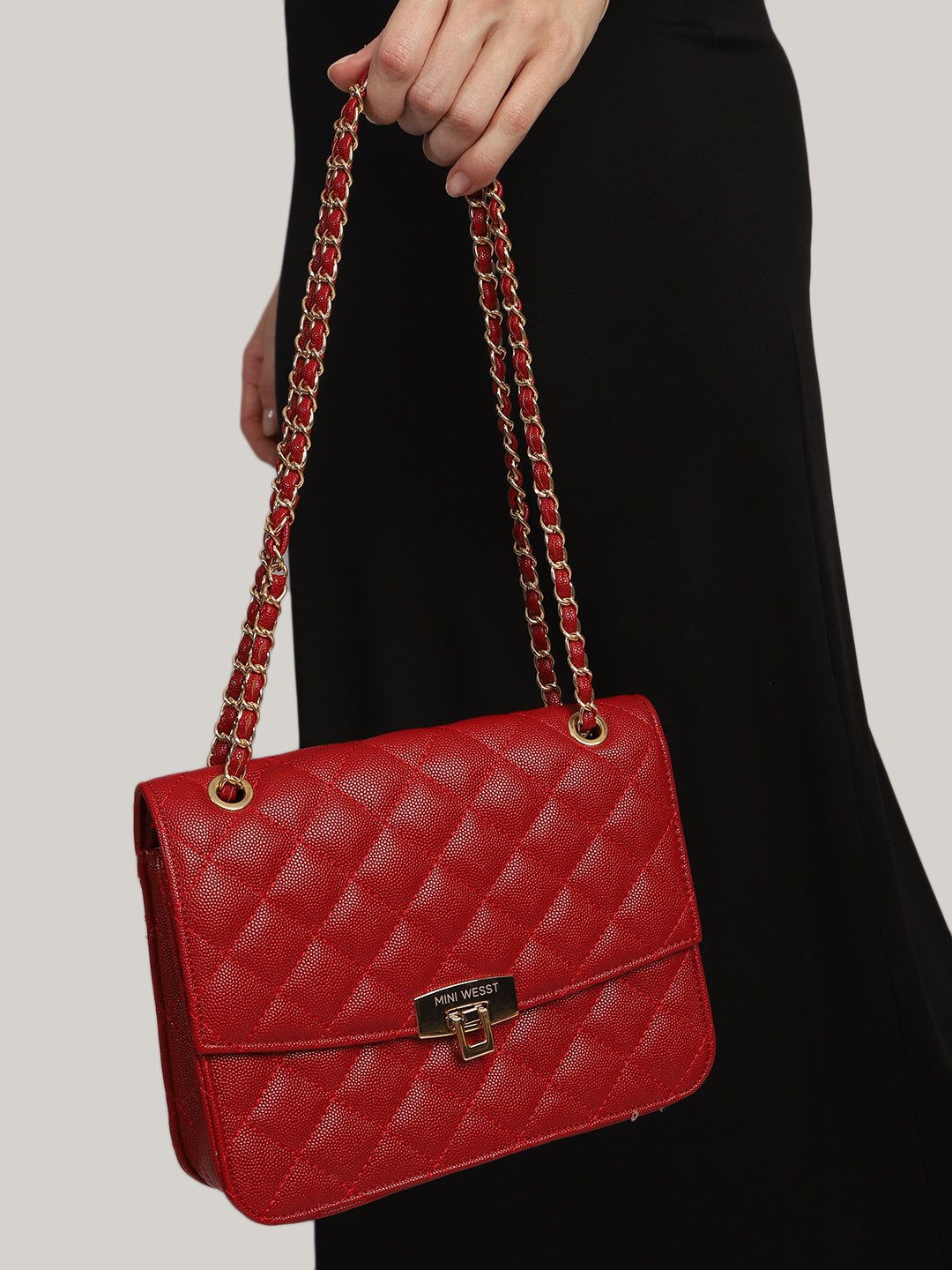 Valetta Sling Bag