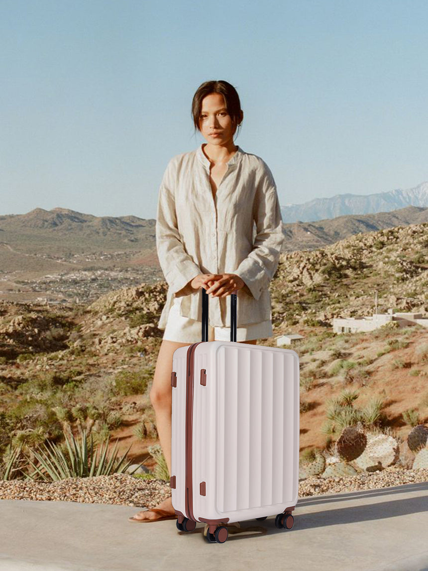 Ava Check In Beige Medium