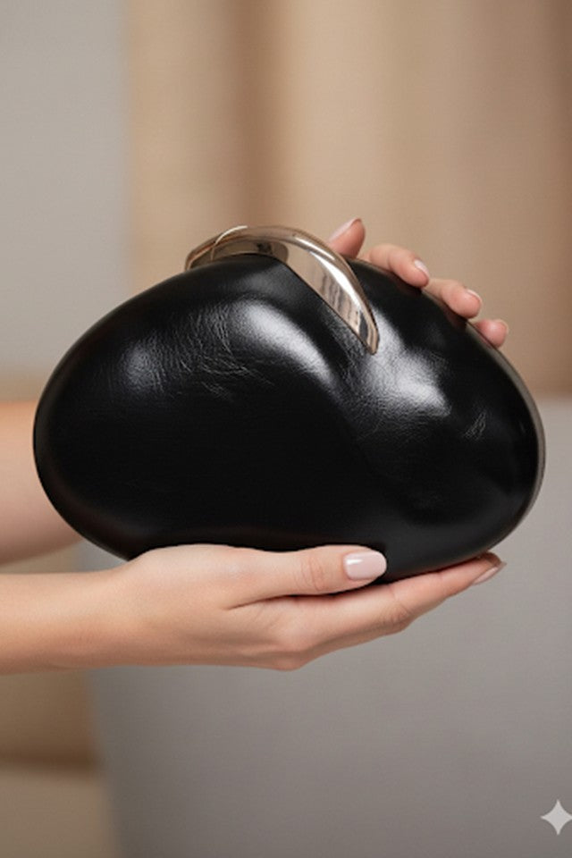 Margaret Black Clutch