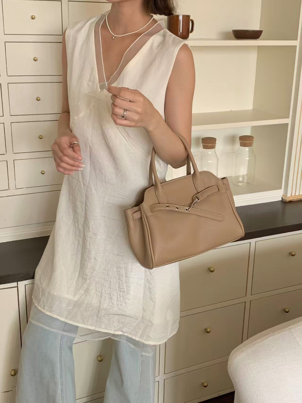 ELORA HANDBAG
