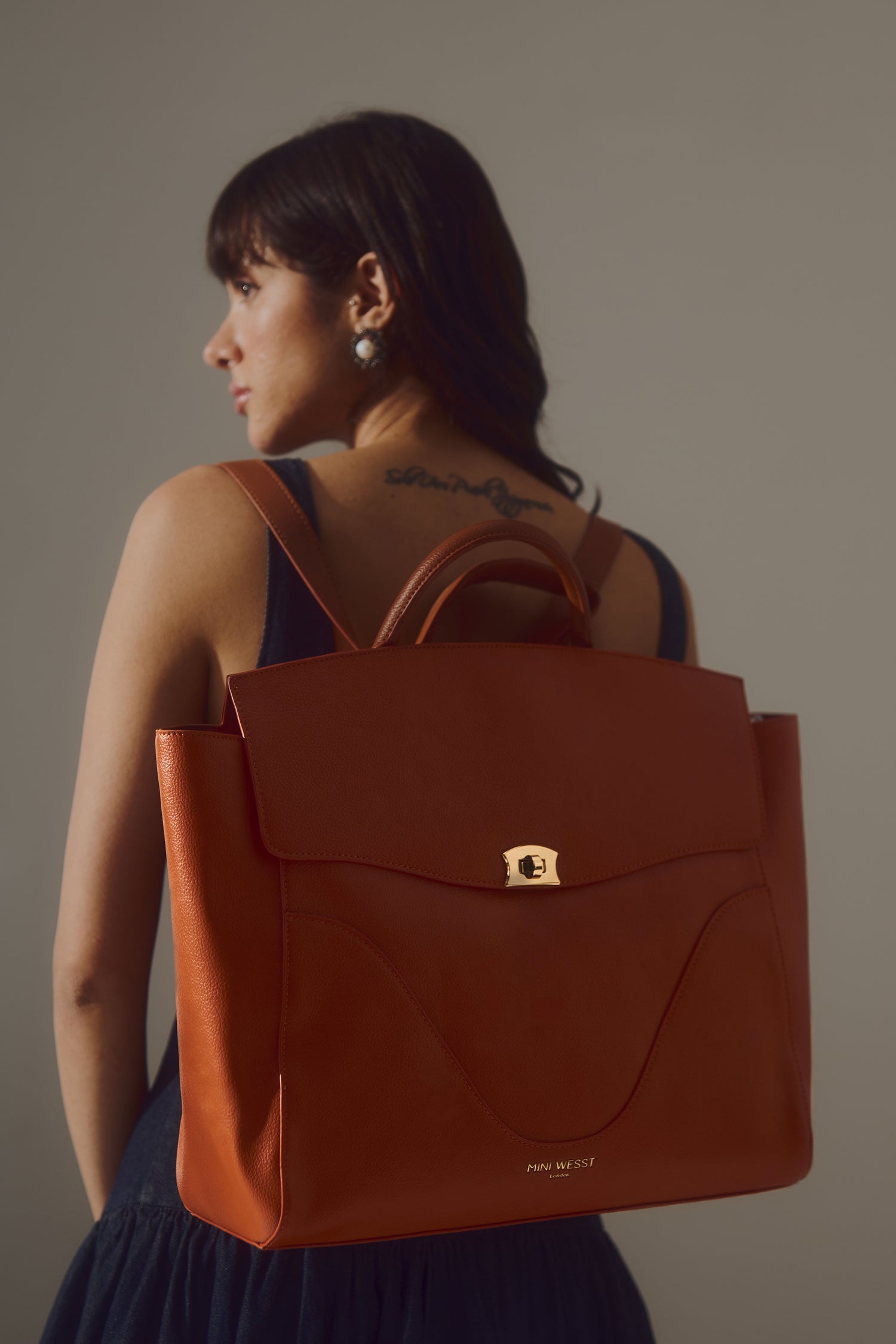 ALISON TOTE