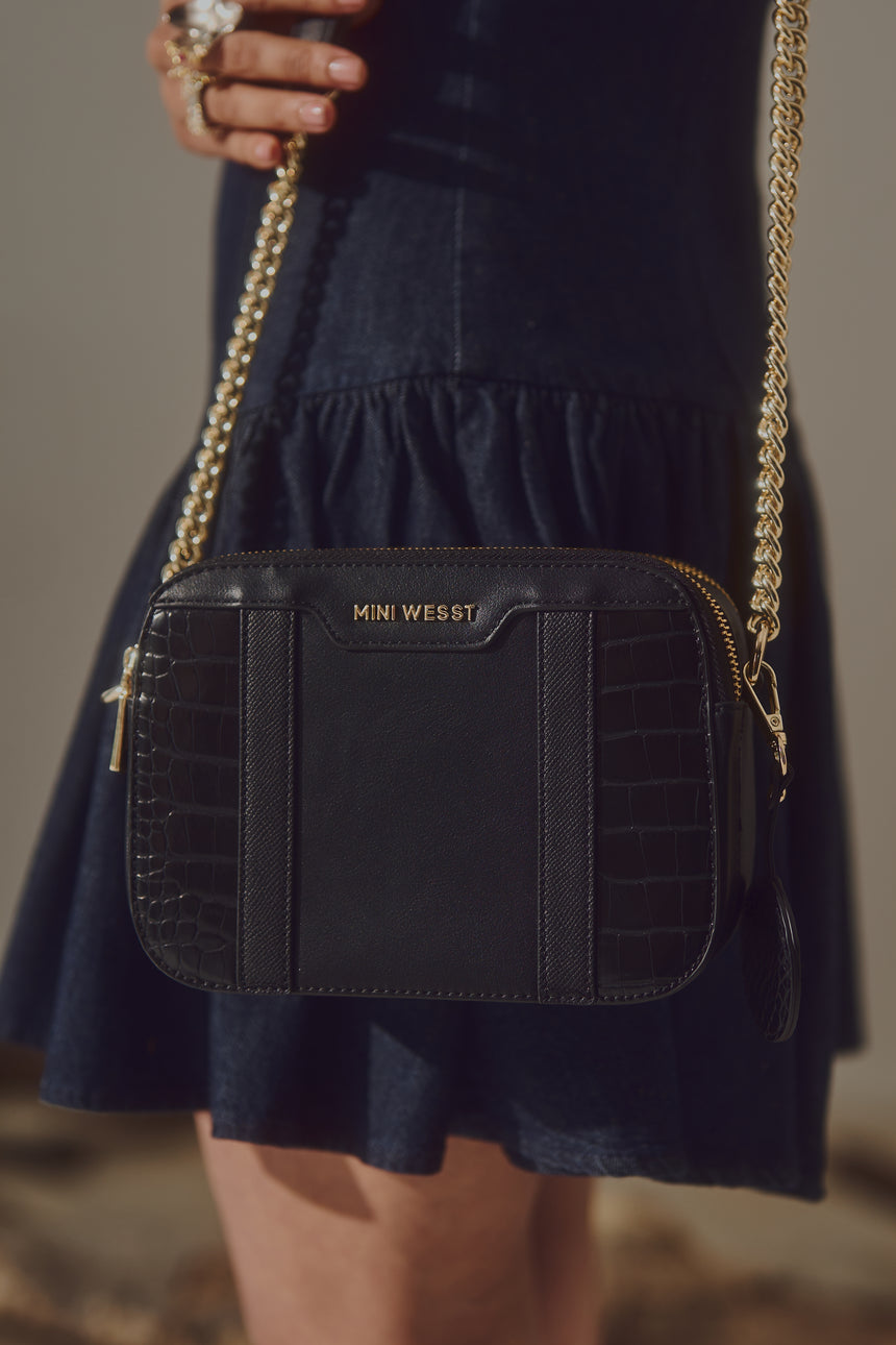 Milano Classic Black Crossbody