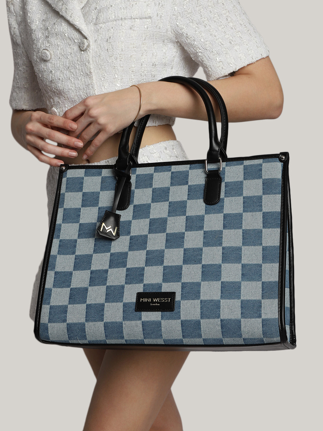 TIMES SQUARE LUXURY TOTE
