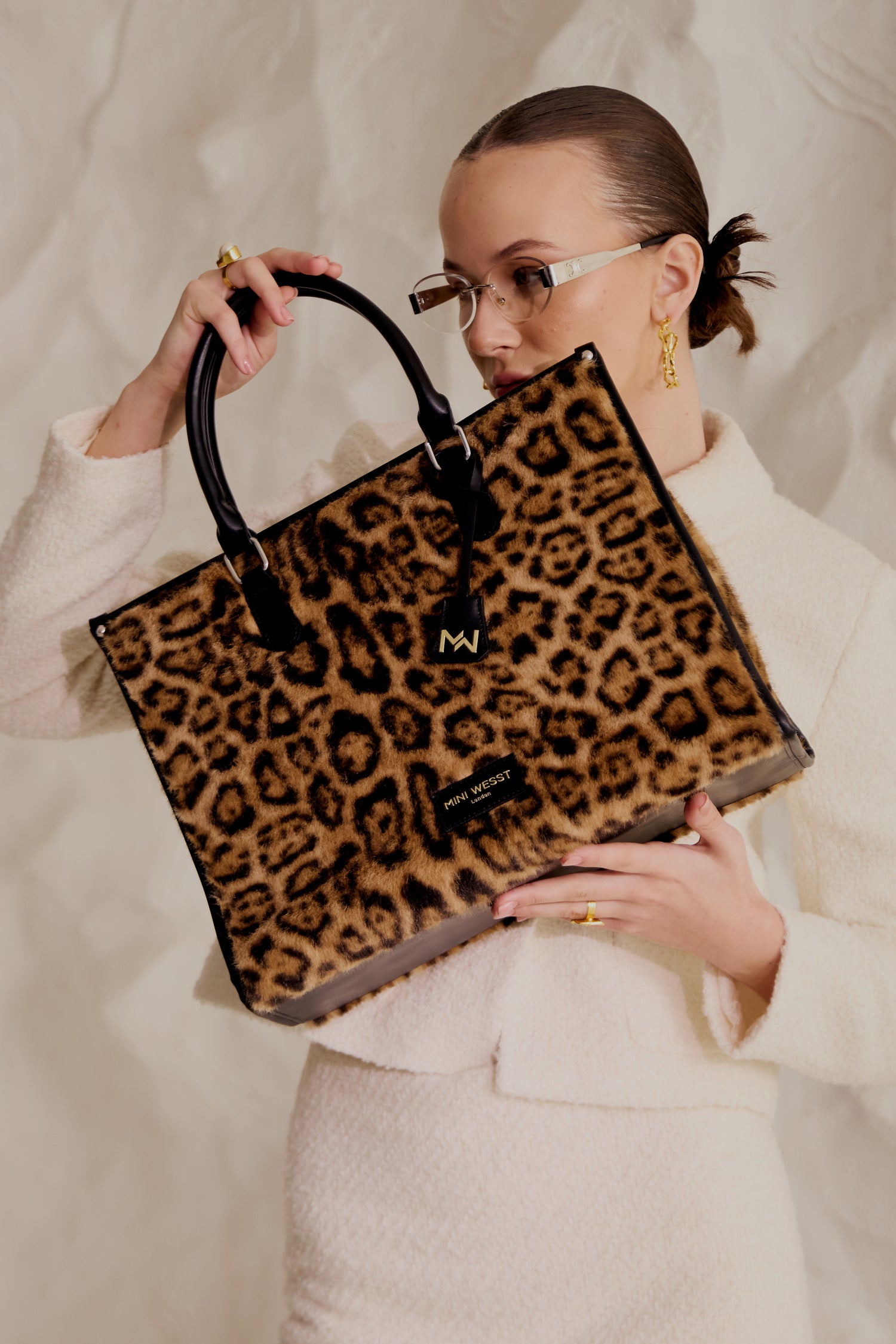 TIMES SQUARE LUXURY TOTE