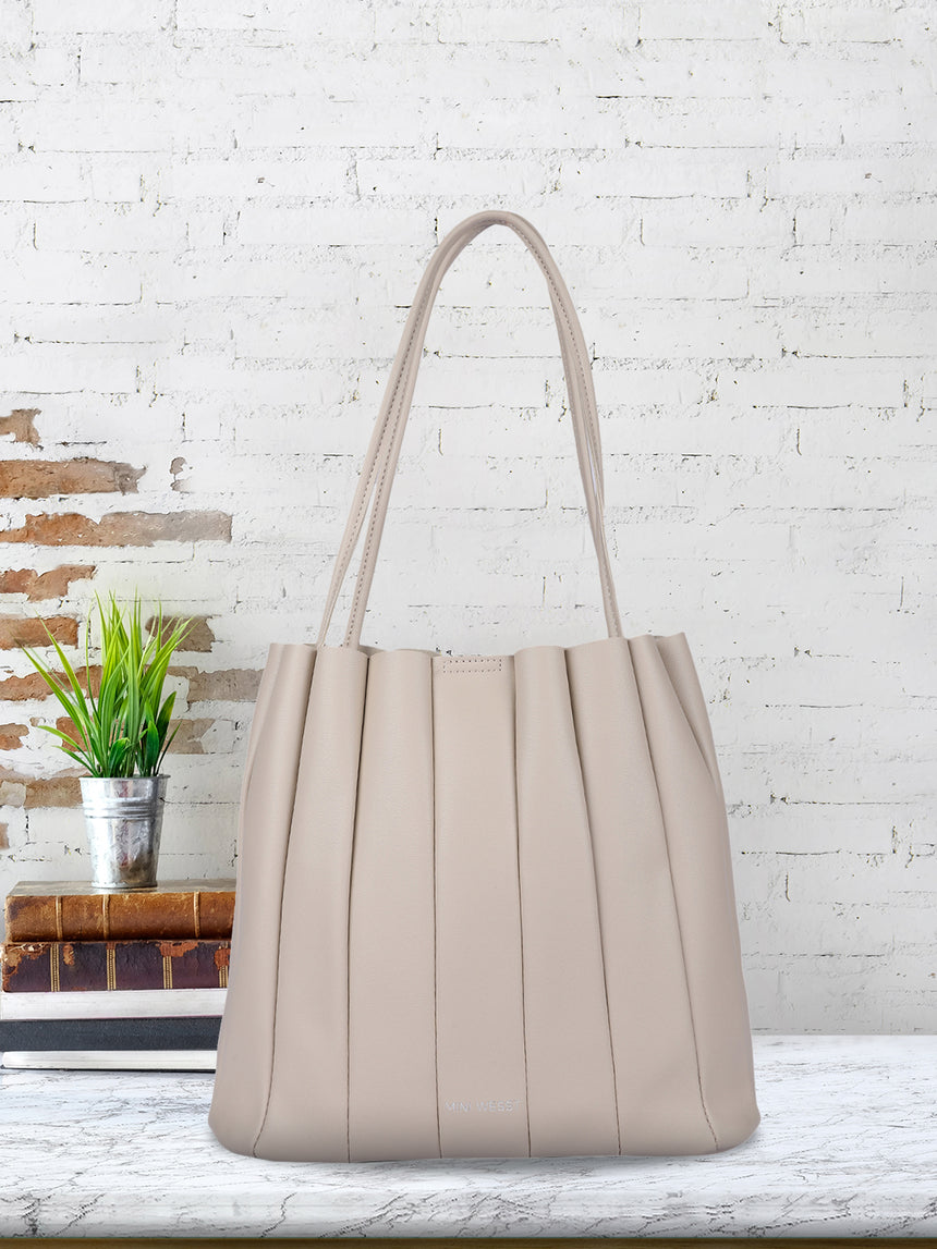 Leo Beige Shoulder Bag With Pouch