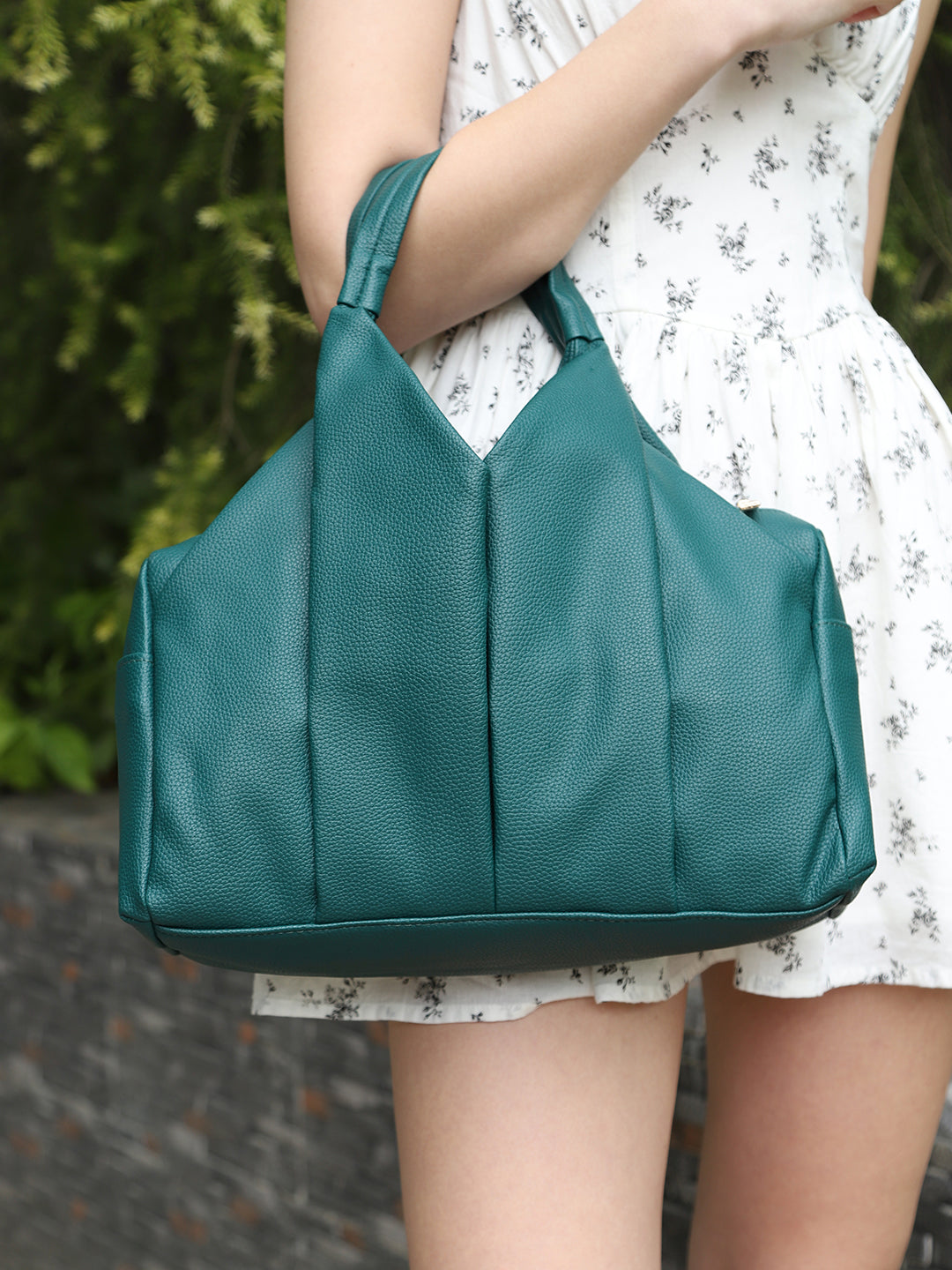 Charlotte Hobo Bag