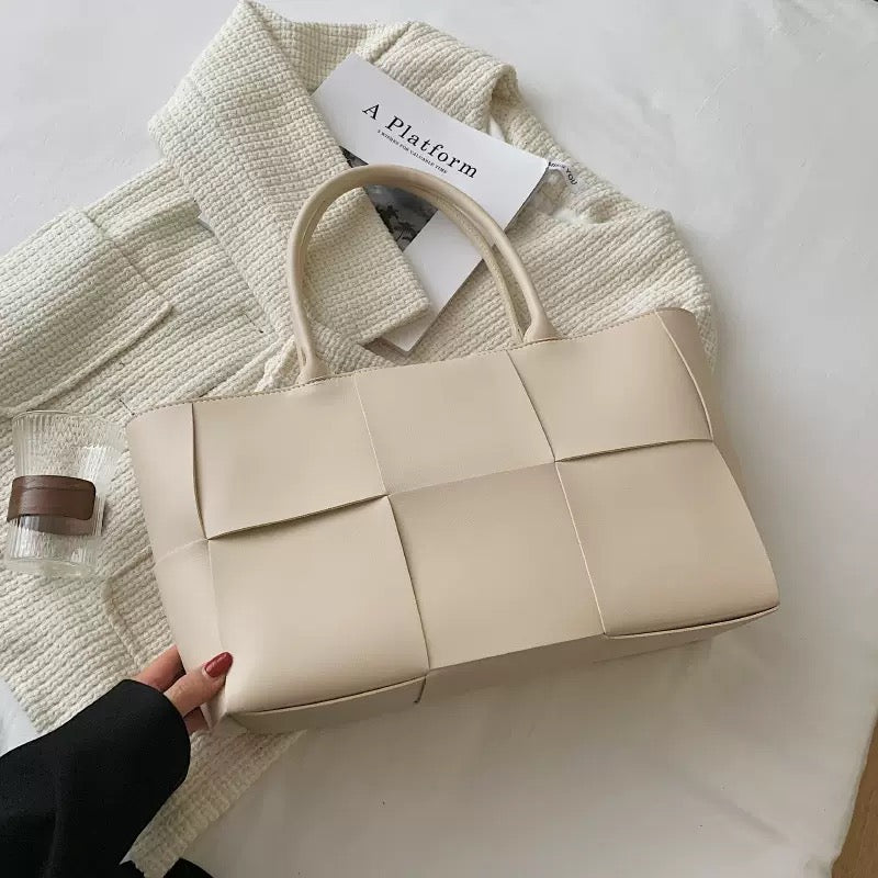 EVELYN TOTE BAG
