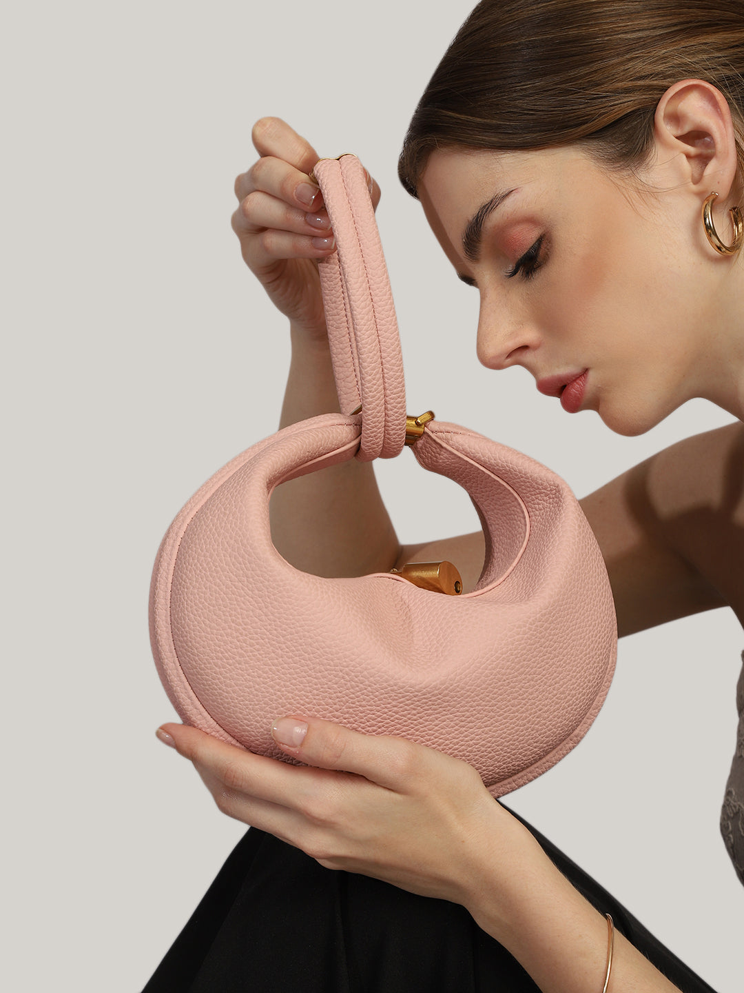 THE MOON 4 WAYS HANDBAG