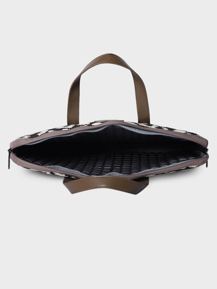 Bourbon Brown London Street Bag With Pouch