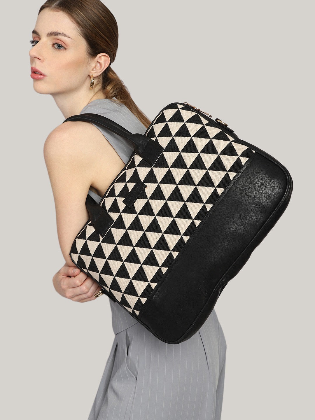 Kadarshian Kit Laptop Bag