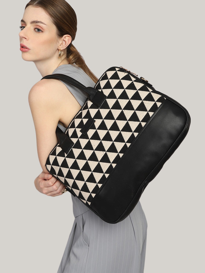 Kadarshian Kit Laptop Bag