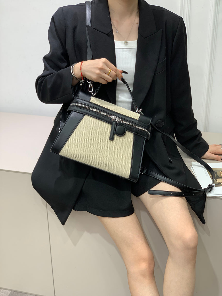Paris sling bag
