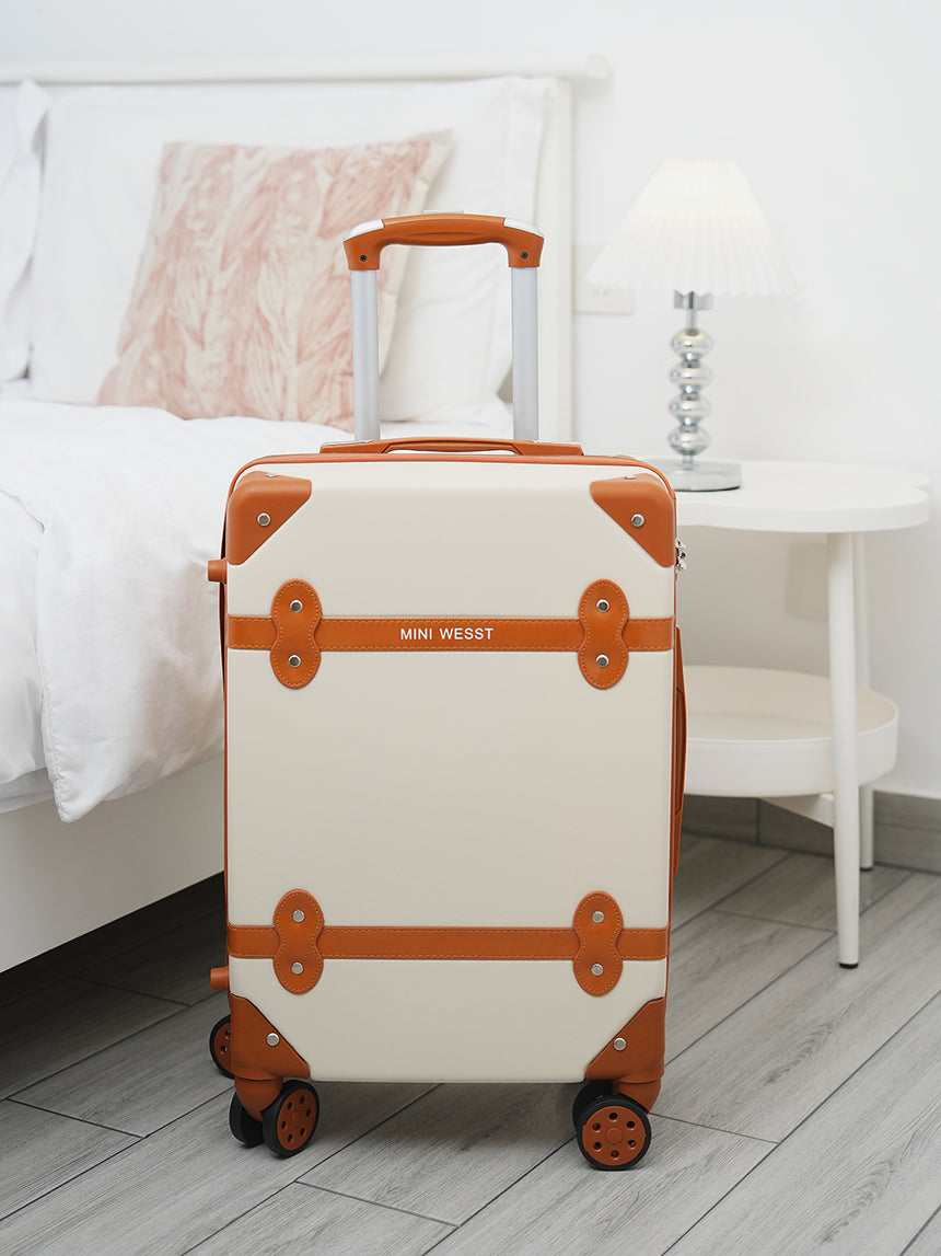 Emily In Paris Cabin Beige Small