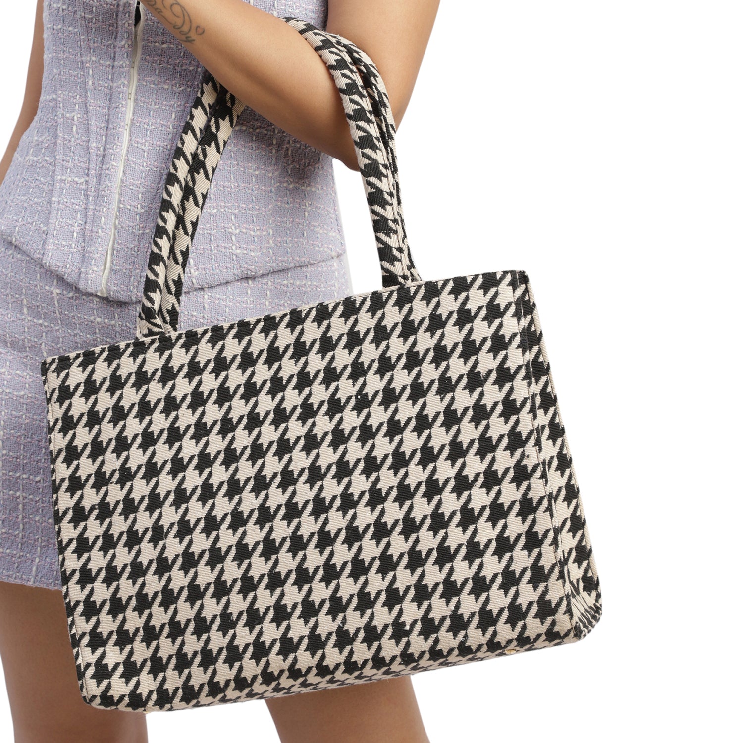 London Missy Printed Tote