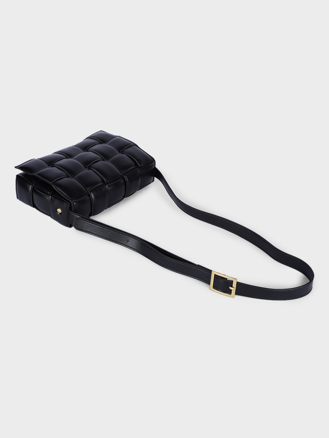 LEBANON SLING BAG