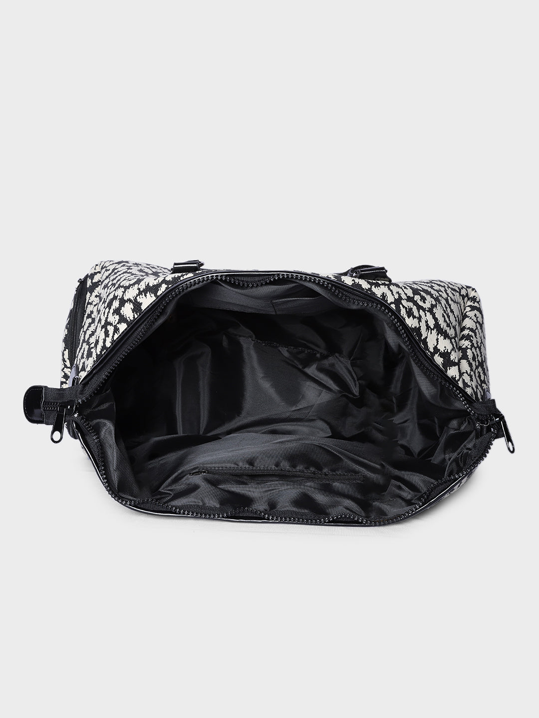 WALL STREET DUFFLE BAG