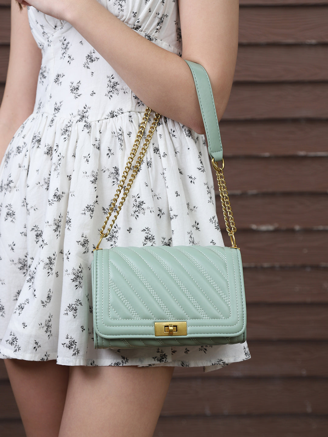 NAIROBI SLING BAG