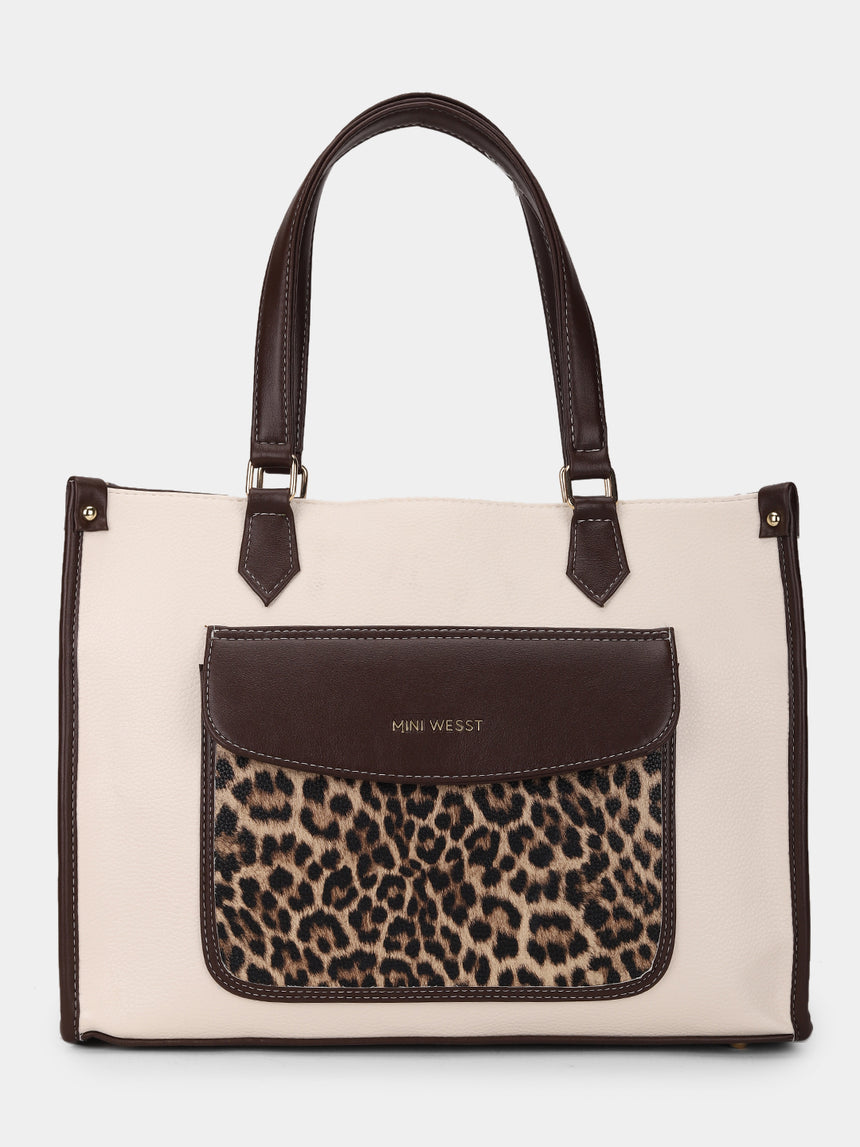 GO SOCIALS TOTE BAG