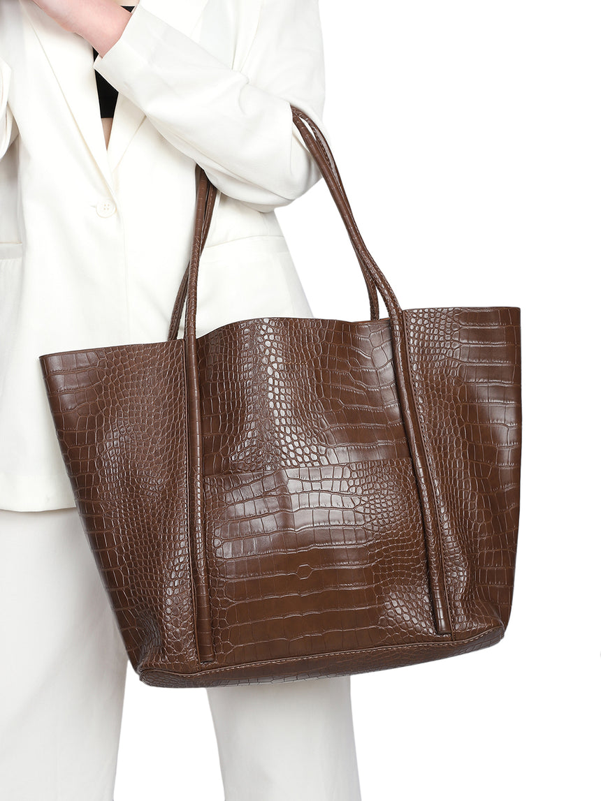Castle Brown Tote Bag With Pouch