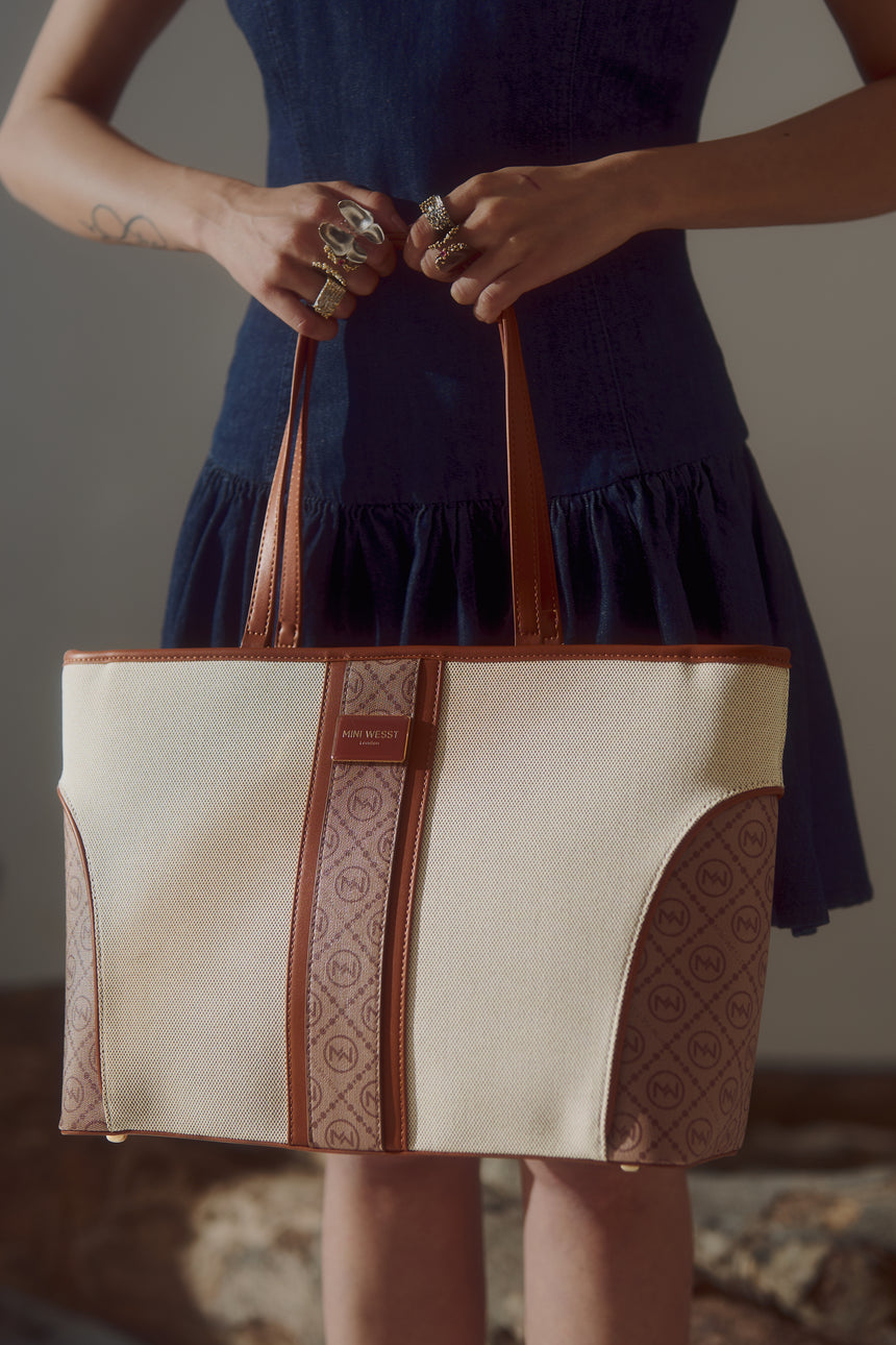 PICCADILLY SQUARE TOTE