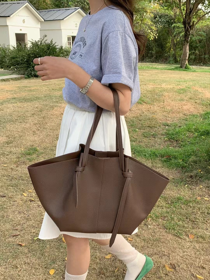 Daisy Brown Totebag