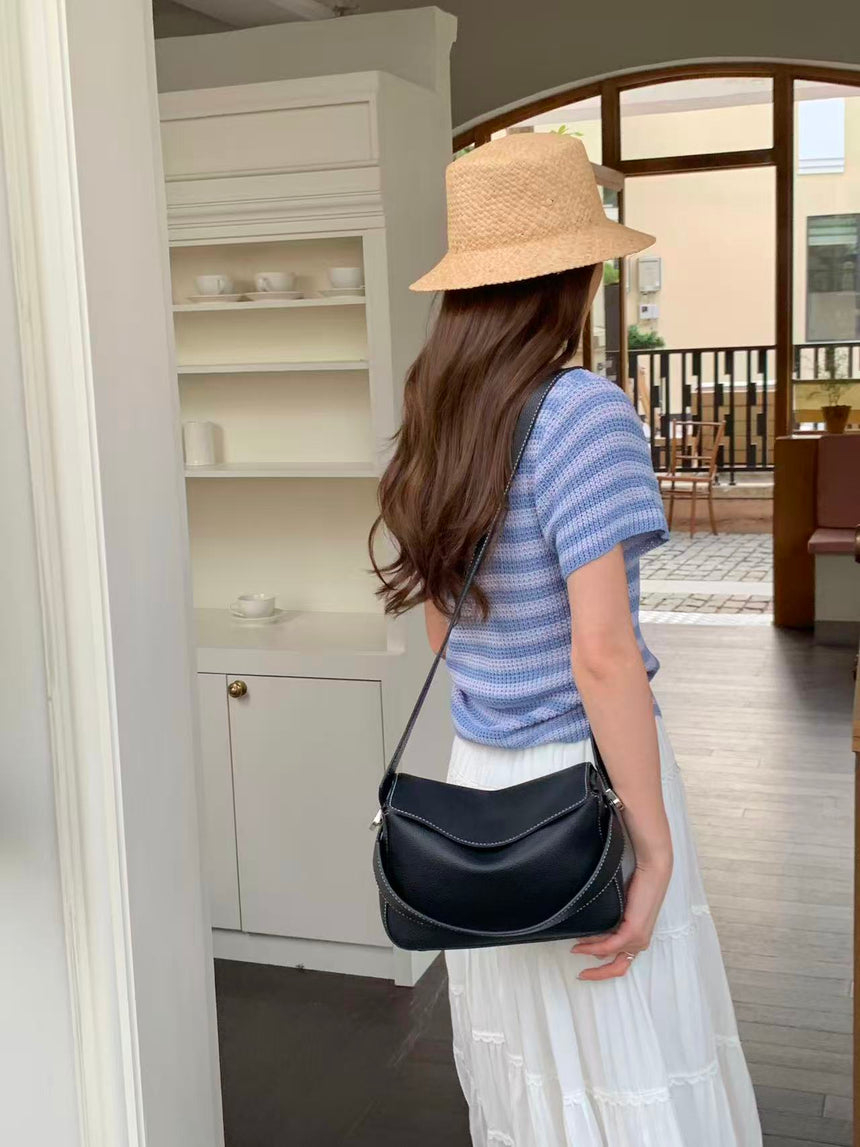 Leia Black Sling Bag