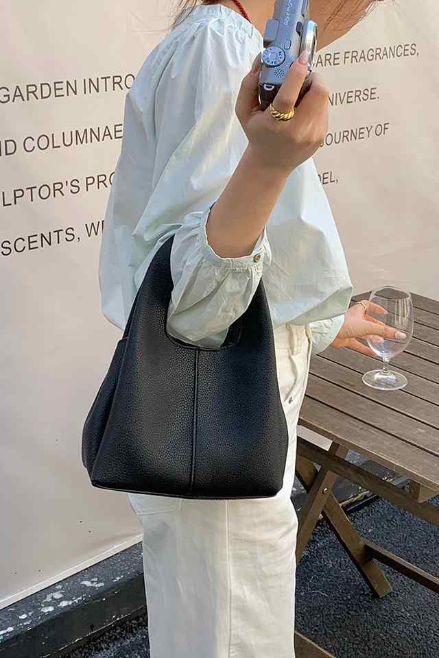 Hilary Black Bucket Sling Bag