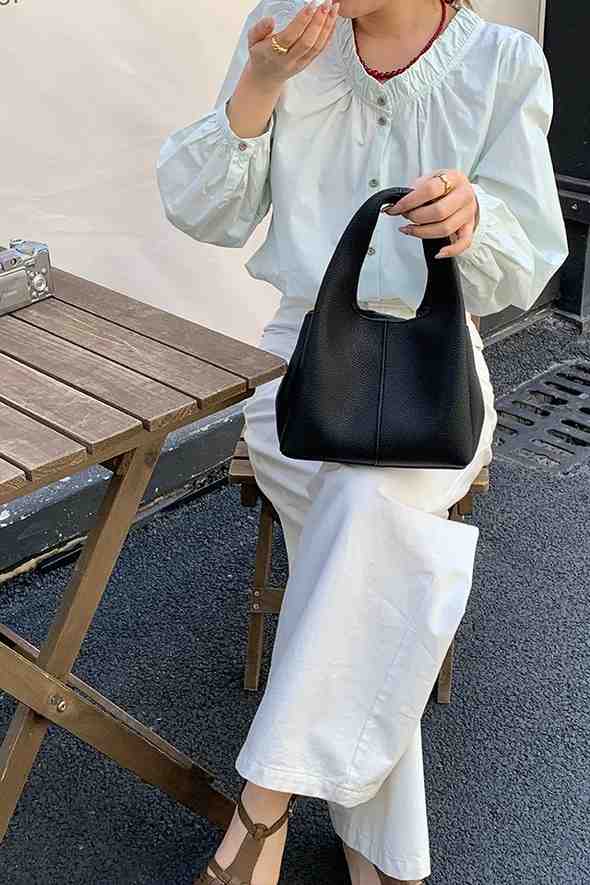 Hilary Black Bucket Sling Bag