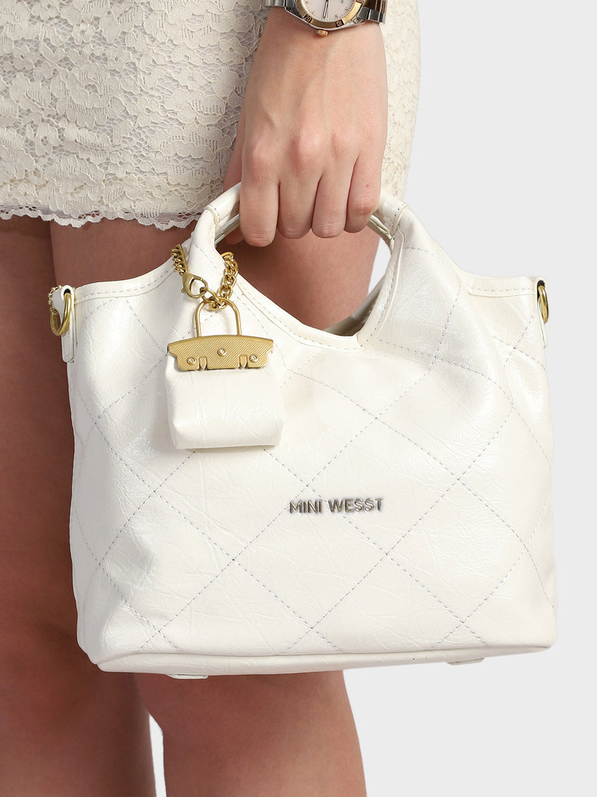 Leslie White Handbag With Charm