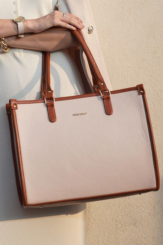 Hannah Beige Classic Tote Bag