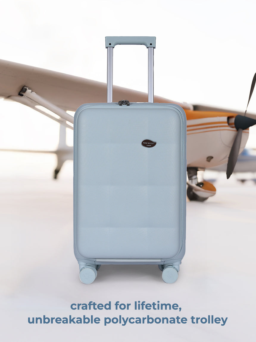 Marvel Pro Cabin Green Small