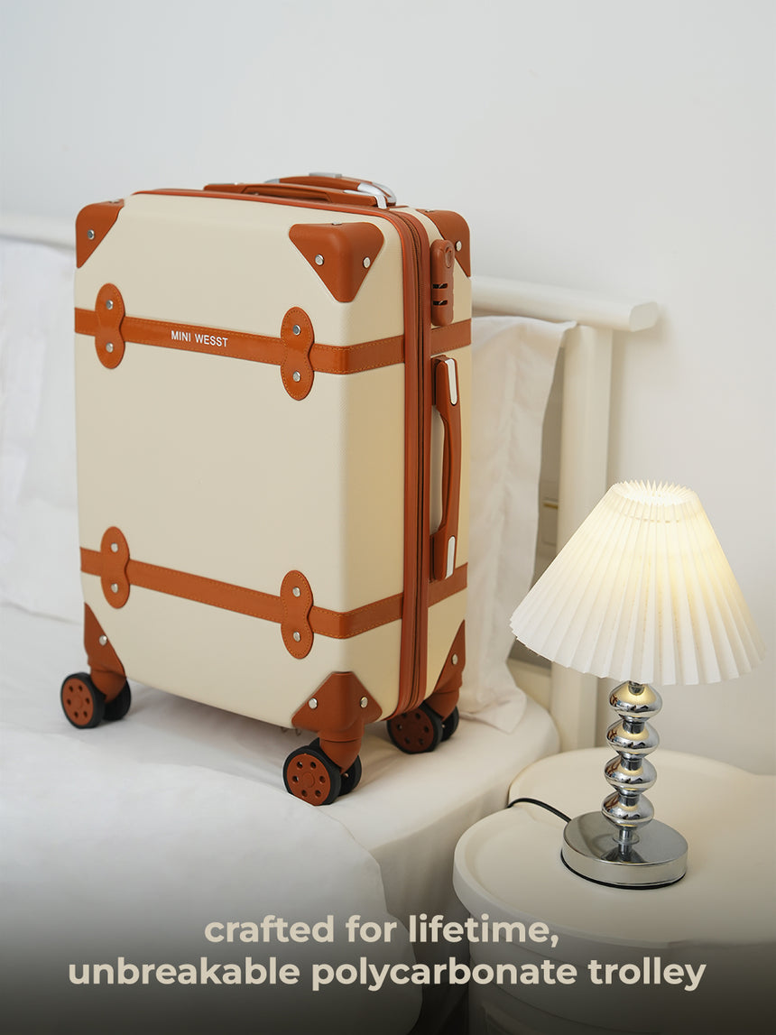 Emily In Paris Check In Beige Medium