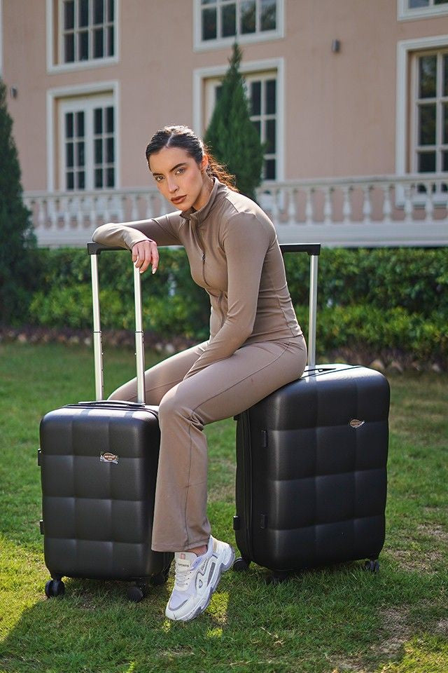 Marvel Black Set Of 2 Luggage