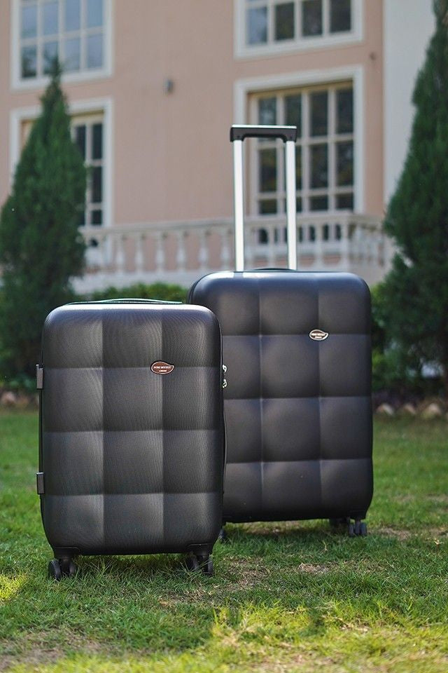 Marvel Black Set Of 2 Luggage