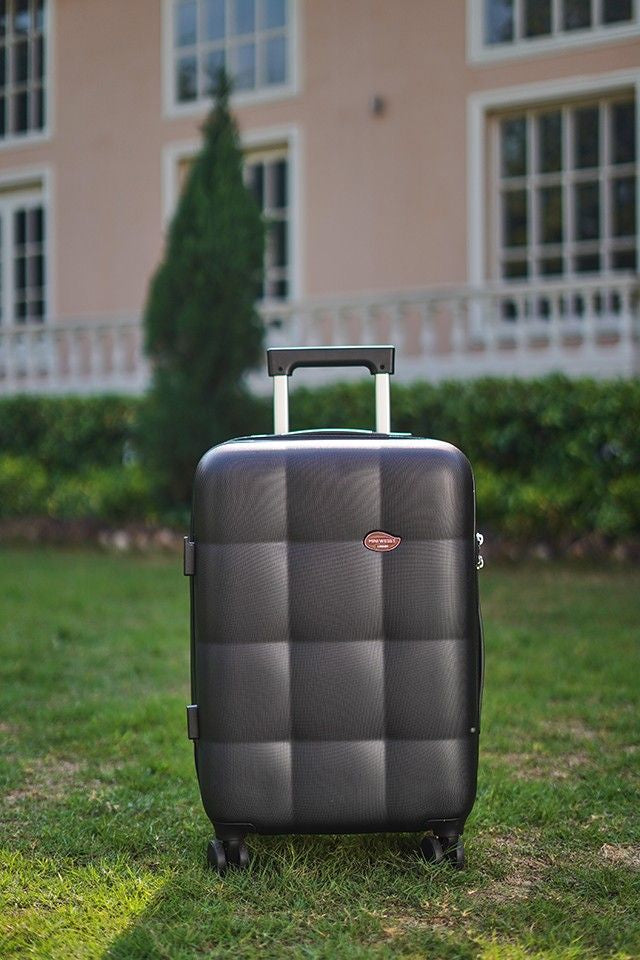 Marvel Cabin Black Small Luggage