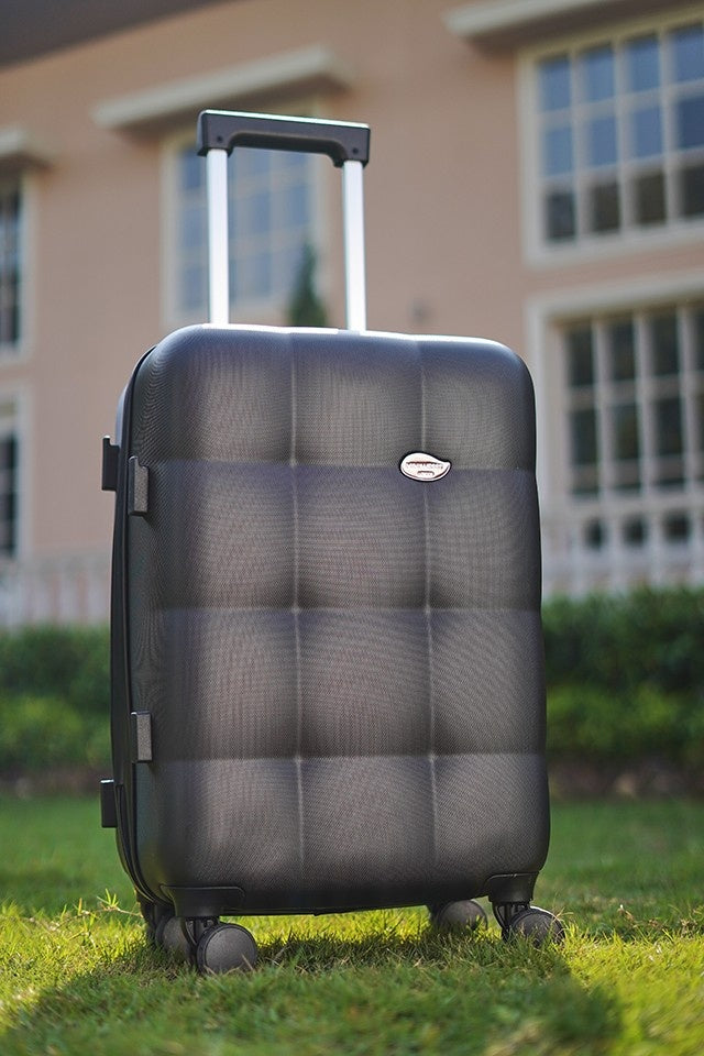 Marvel Cabin Black Small