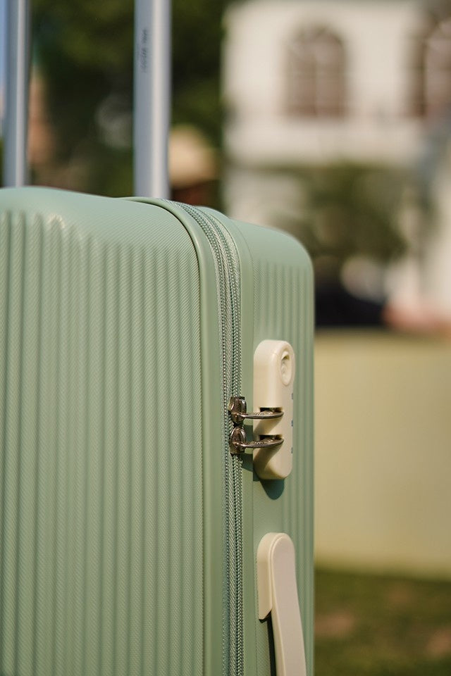 Mw London Check-In Green Medium