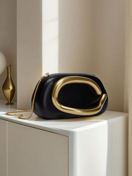 ASHLEY HANDHELD CLUTCH