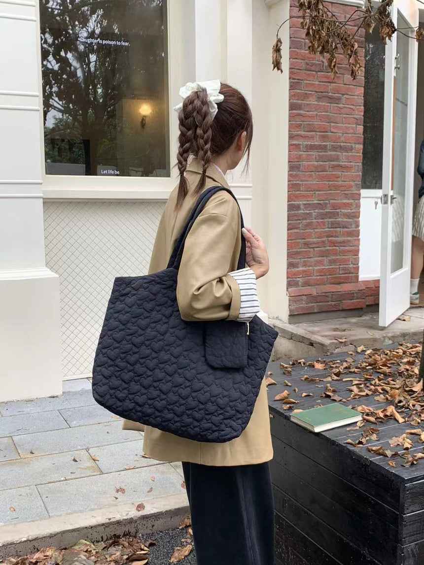 Black Hearts Dora Totebag