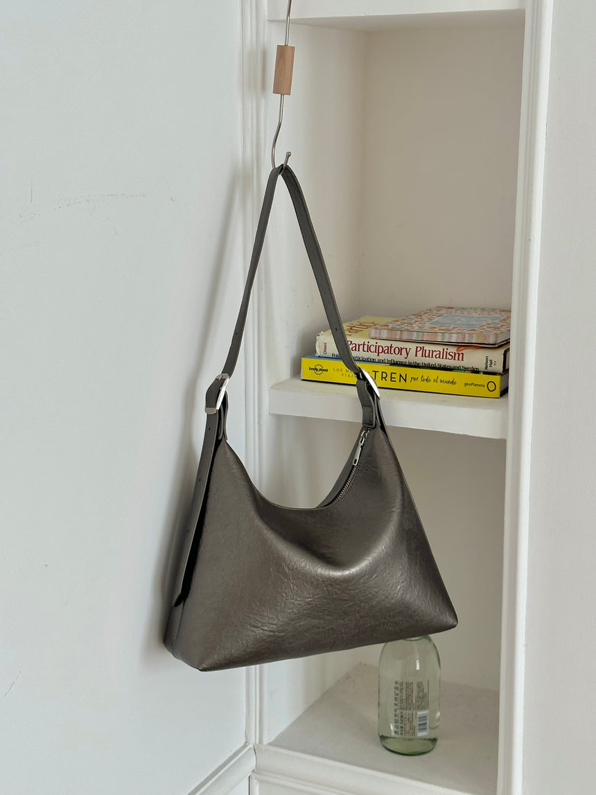 Claudia Shoulder Bag
