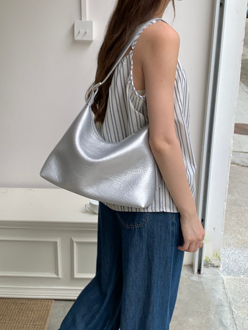 Claudia Shoulder Bag