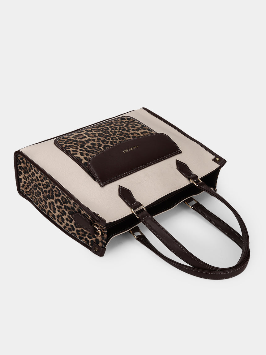 GO SOCIALS TOTE BAG