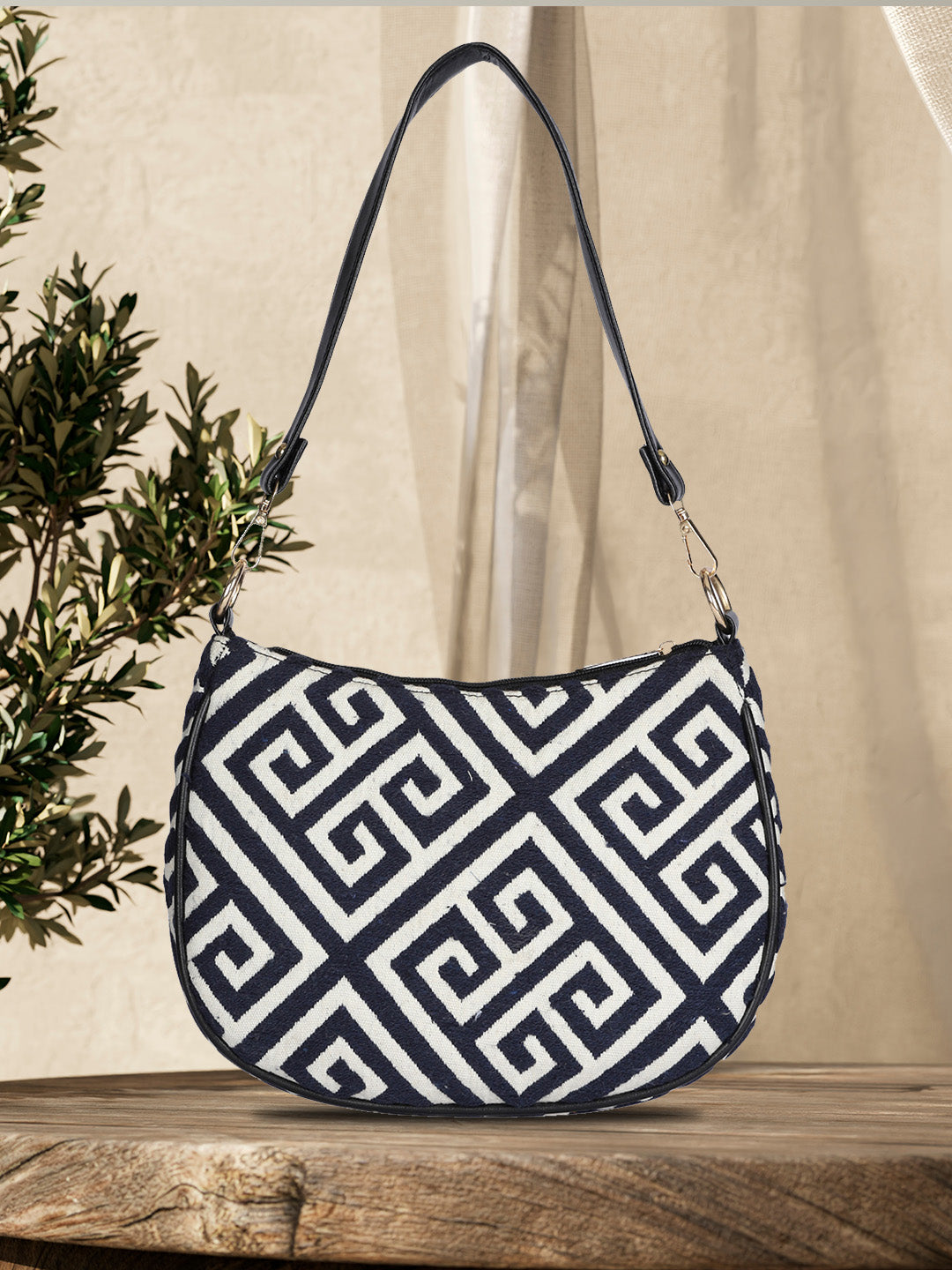 Women's Printed Handheld Bag