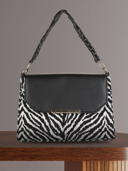 MINI WESST Black Casual Animal Handheld Bag(MWHB176PR)