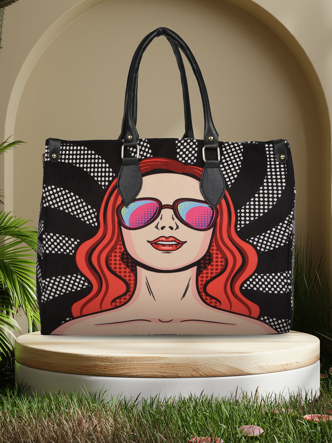 Quirky totes MINI WESST Multi Casual Graphic Tote Bag(MWTB066PR)