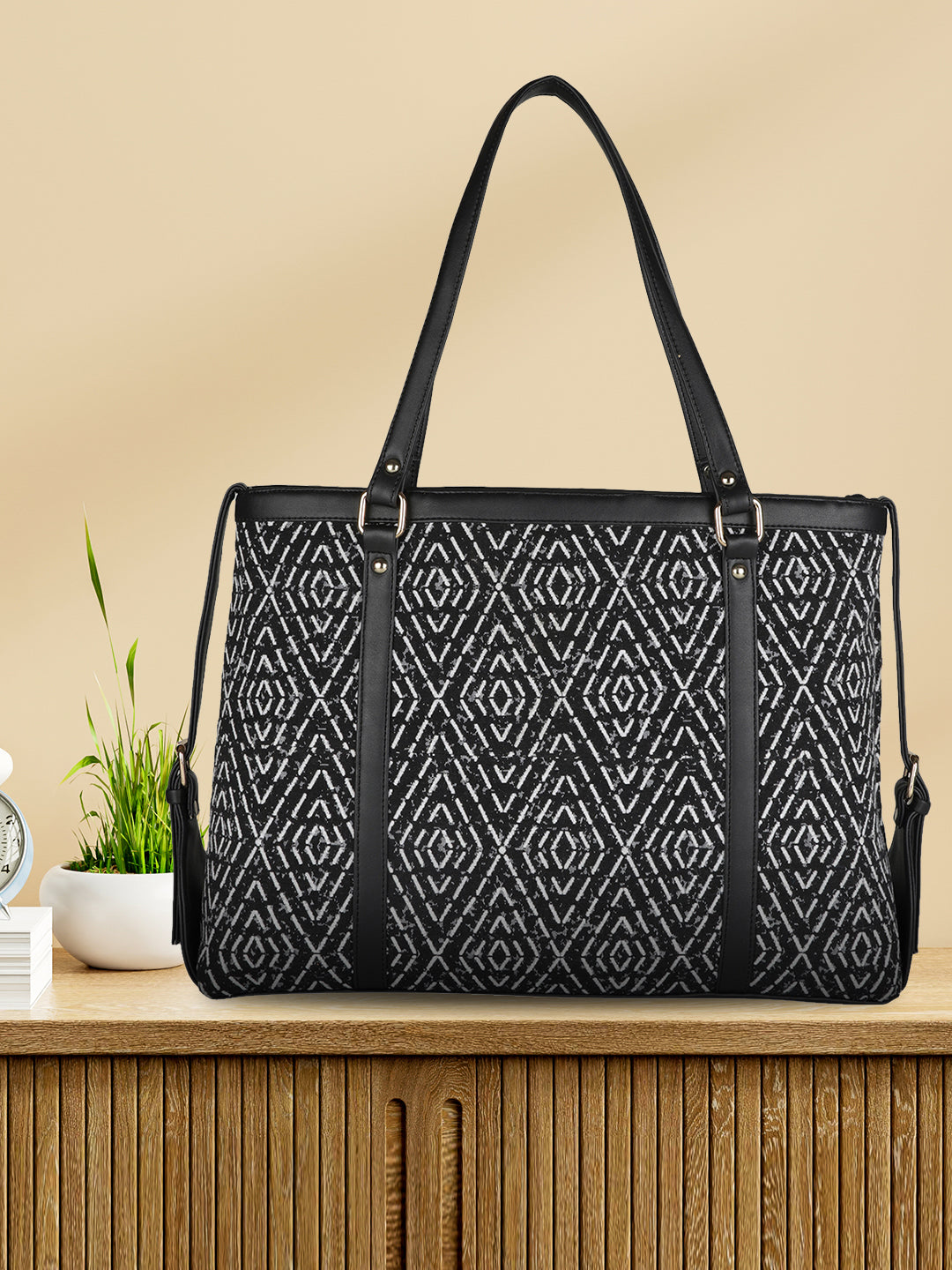 Bella Signature Tote Bag