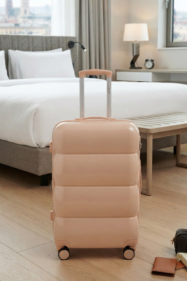Summer Of 69 Medium Luggage