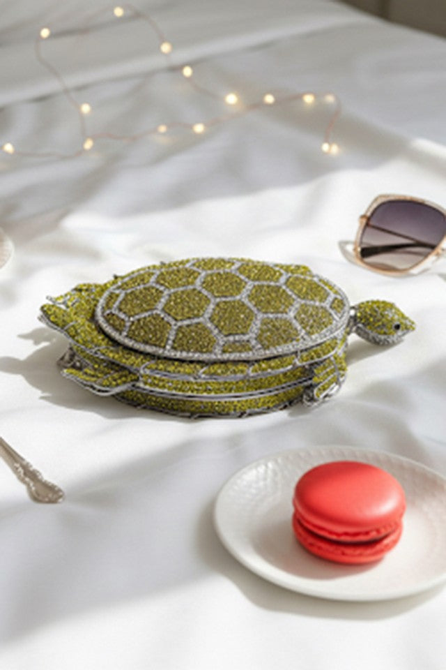 Turtle Multicolor Clutch