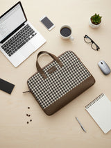 Bourbon Brown London Street Bag With Pouch