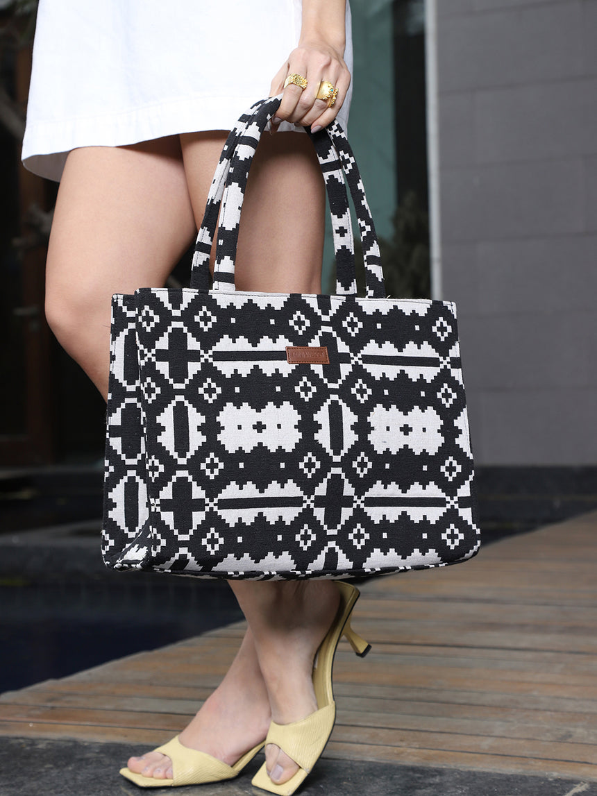 London Luxe Tote Bag